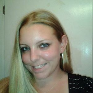 Meet your Posher, Destinee